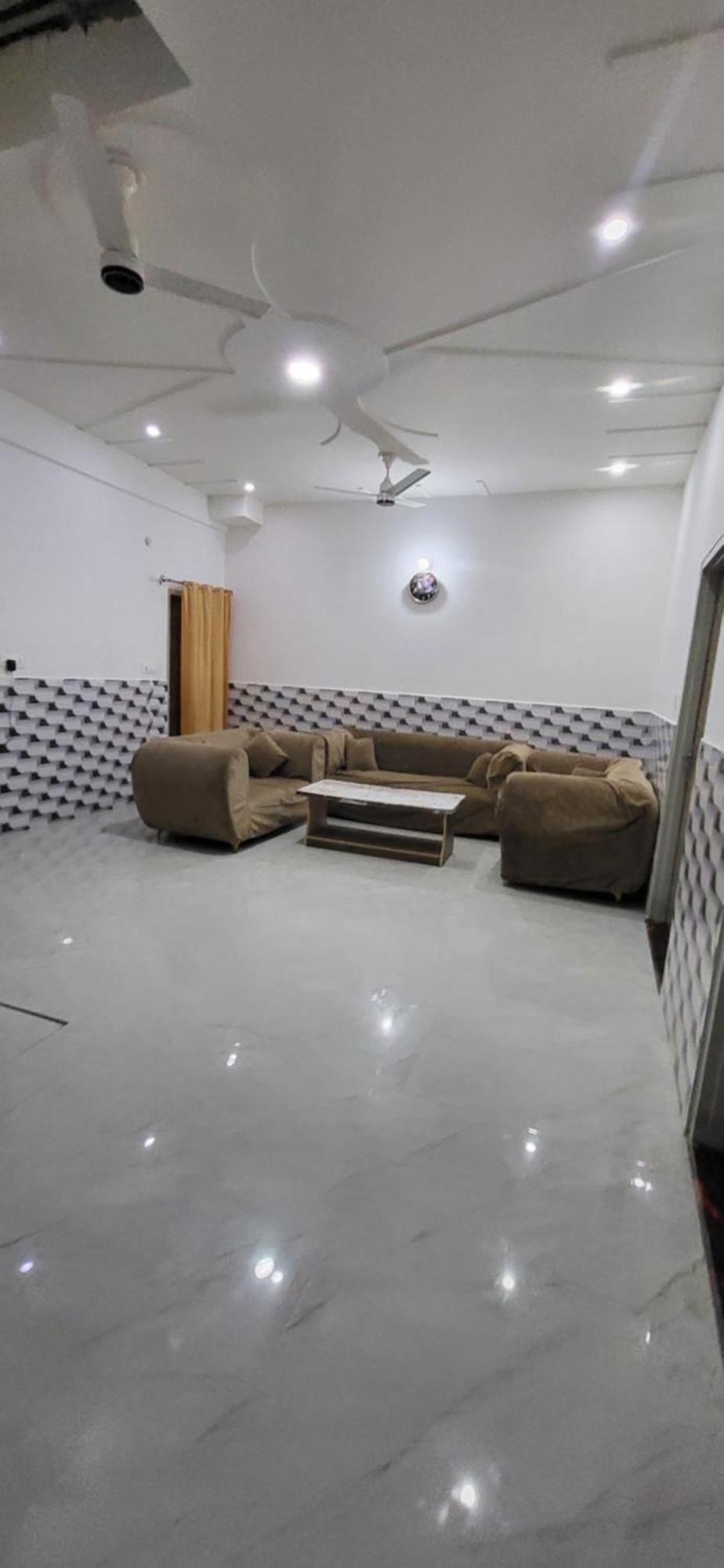 House Of Krishna Hotel Vrindāvan Exterior foto
